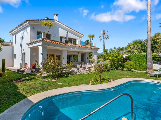 5 Makuuhuoneen Huvila San Pedro de Alcántara