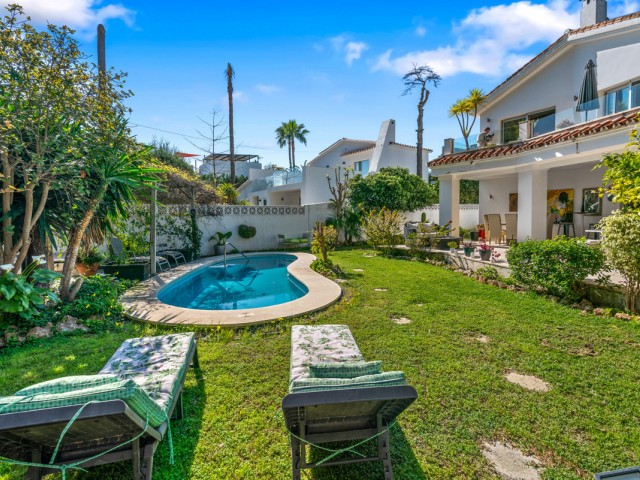 5 Makuuhuoneen Huvila San Pedro de Alcántara