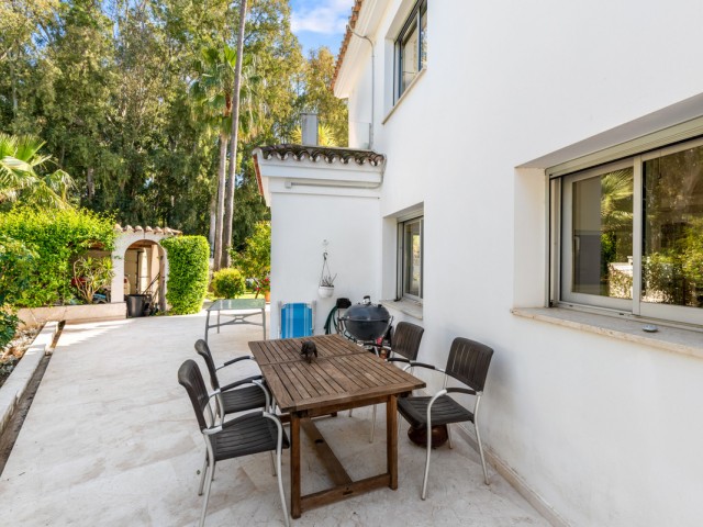 5 Makuuhuoneen Huvila San Pedro de Alcántara