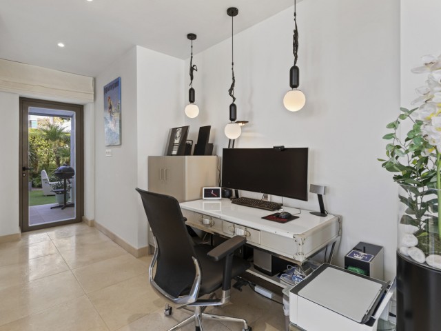 2 Soveroms Leilighet i Casares