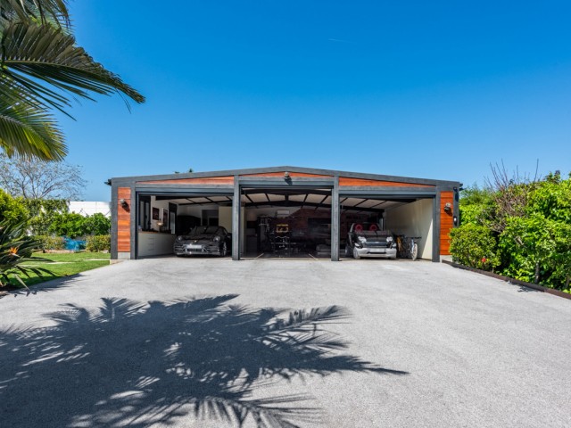 4 Makuuhuoneen Huvila San Pedro de Alcántara