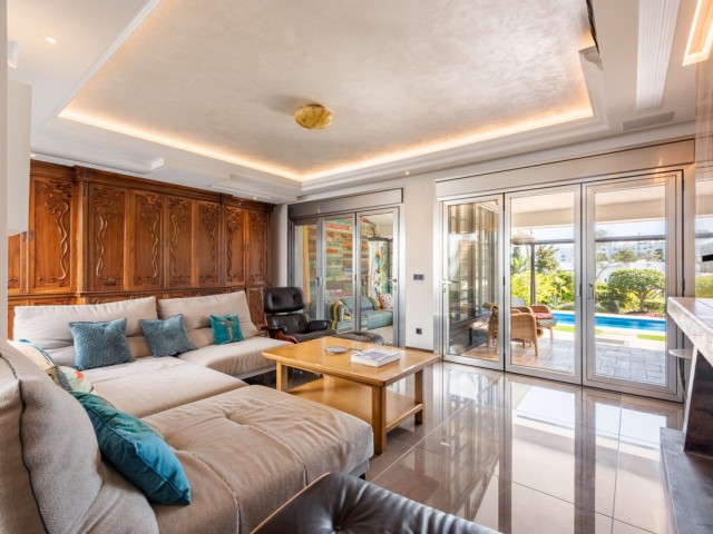 4 Makuuhuoneen Huvila San Pedro de Alcántara