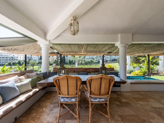 4 Bedrooms Villa in San Pedro de Alcántara