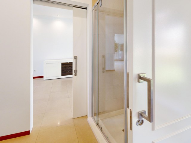 6 Soveroms Villa i Sotogrande Costa