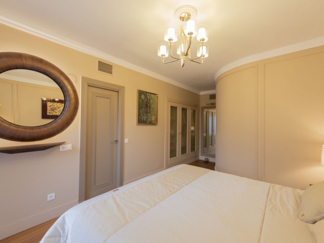 3 Slaapkamer Rijtjeshuis in Nueva Andalucía