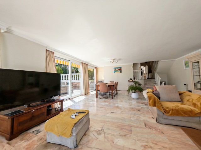 Villa avec 5 Chambres  à Benalmadena