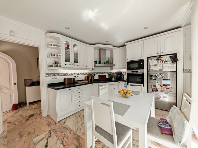 Villa avec 5 Chambres  à Benalmadena