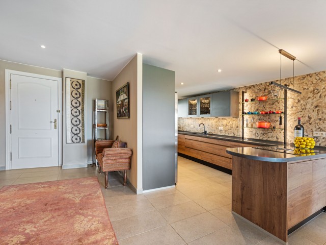 4 Makuuhuoneen Huoneisto San Pedro de Alcántara