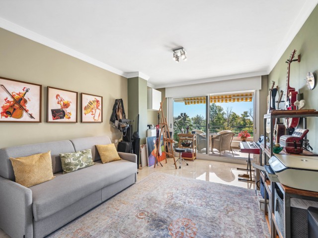 4 Makuuhuoneen Huoneisto Guadalmina Alta