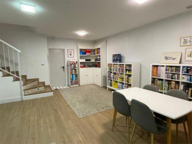 4 Slaapkamer Rijtjeshuis in Marbella