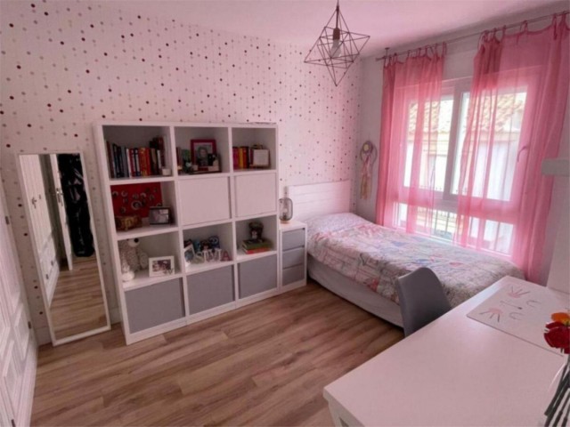 4 Slaapkamer Rijtjeshuis in Marbella