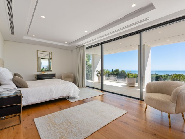 4 Makuuhuoneen Huvila Río Real