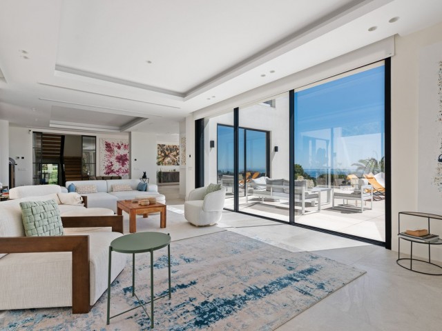 4 Makuuhuoneen Huvila Río Real