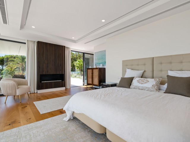 4 Makuuhuoneen Huvila Marbella