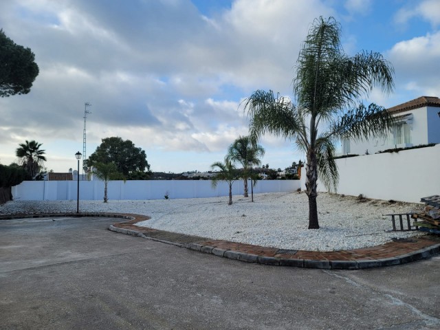  Tontti Nueva Andalucía