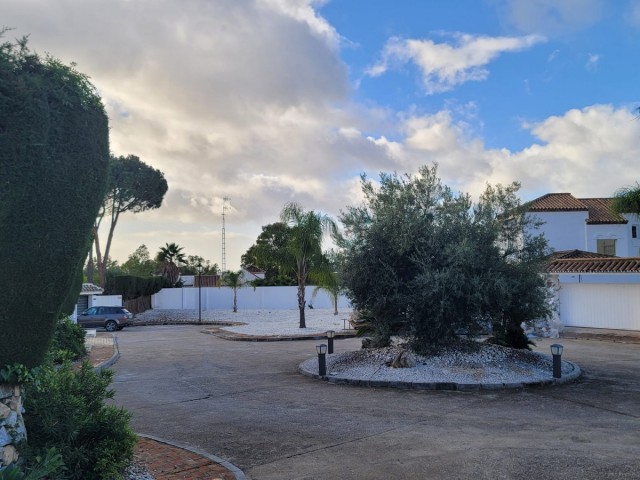  Plot in Nueva Andalucía