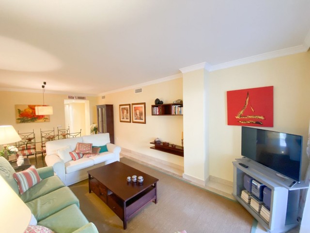 2 Makuuhuoneen Huoneisto San Pedro de Alcántara