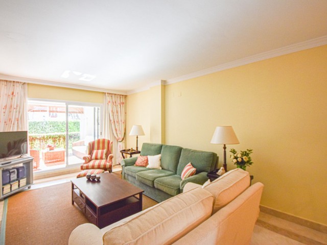 2 Makuuhuoneen Huoneisto San Pedro de Alcántara