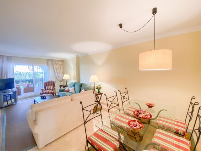 2 Makuuhuoneen Huoneisto San Pedro de Alcántara