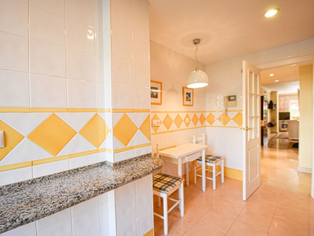 2 Makuuhuoneen Huoneisto San Pedro de Alcántara