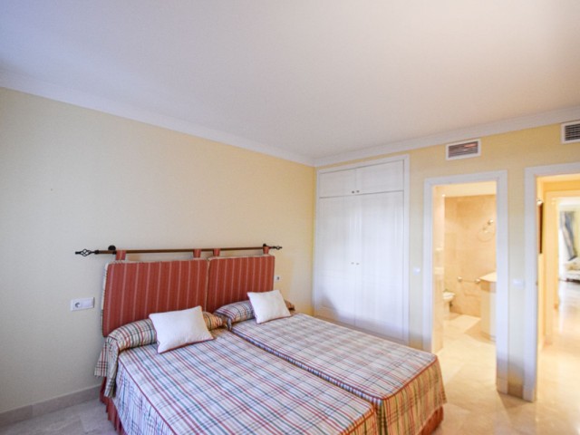 2 Makuuhuoneen Huoneisto San Pedro de Alcántara