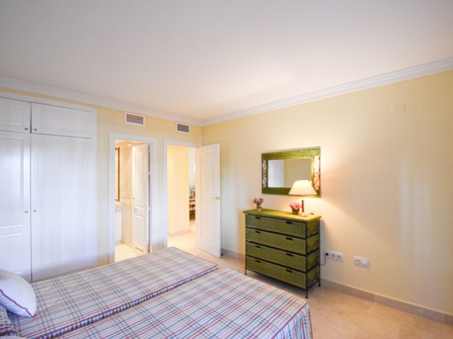 2 Makuuhuoneen Huoneisto San Pedro de Alcántara