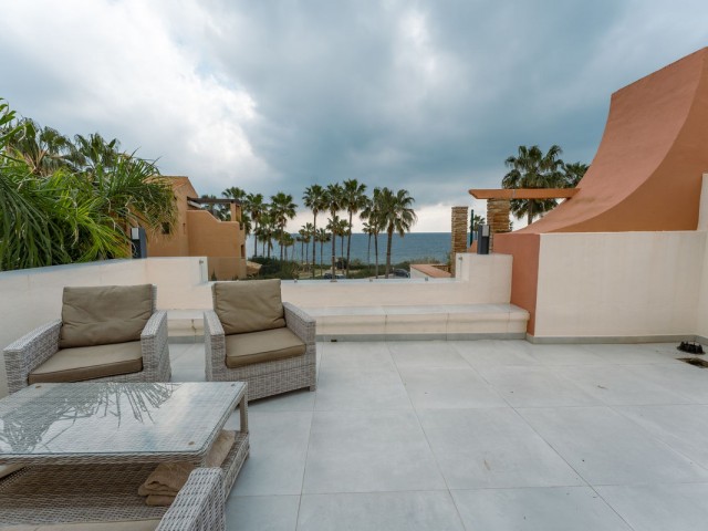 4 Slaapkamer Rijtjeshuis in New Golden Mile