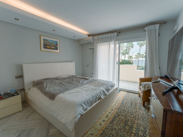 4 Slaapkamer Rijtjeshuis in New Golden Mile