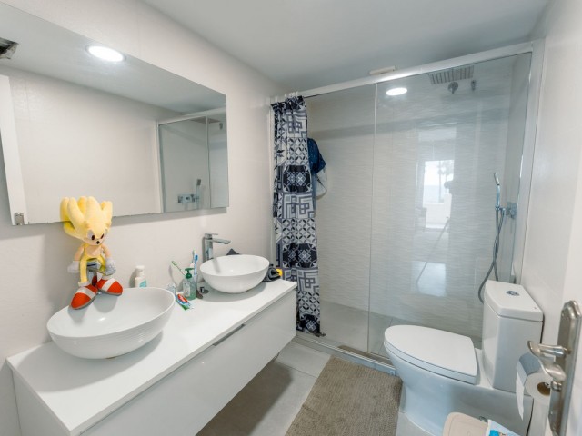 4 Slaapkamer Rijtjeshuis in New Golden Mile