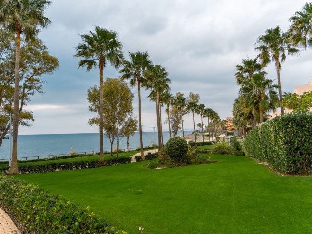 4 Slaapkamer Rijtjeshuis in New Golden Mile