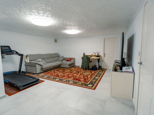 4 Slaapkamer Rijtjeshuis in New Golden Mile