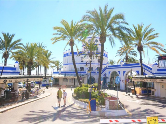 2 Slaapkamer Appartement in Estepona