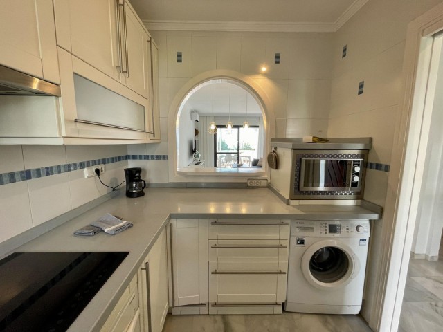 2 Bedrooms Townhouse in Calahonda