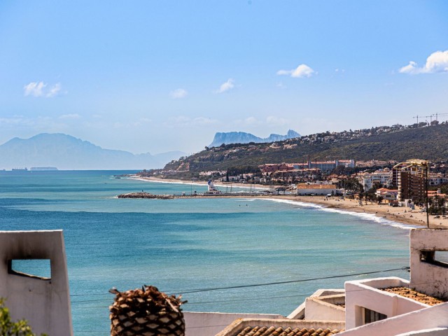 3 Makuuhuoneen Huvila Casares Playa