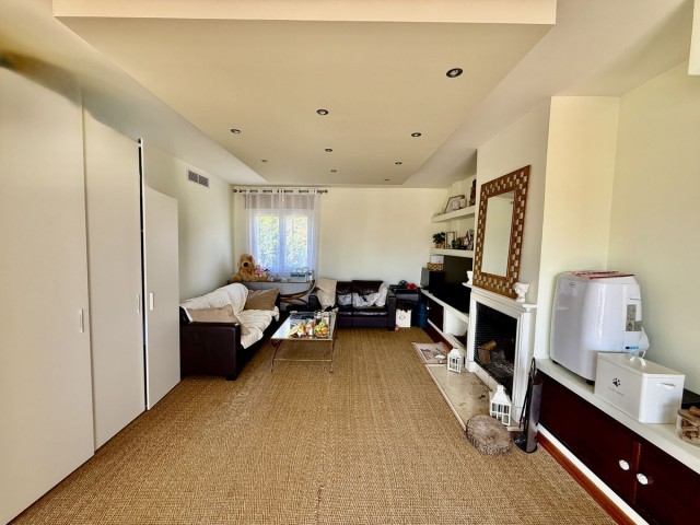 2 Makuuhuoneen Huoneisto Nagüeles