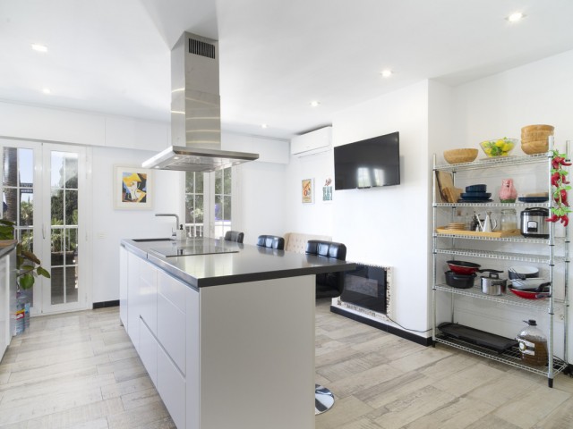 2 Soveroms Rekkehus i Puerto Banús