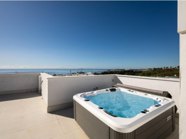 Kattohuoneisto Fuengirola