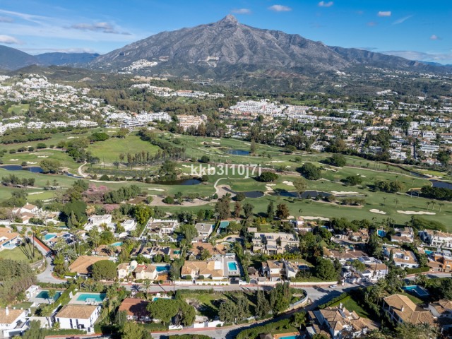 6 Soveroms Villa i Nueva Andalucía