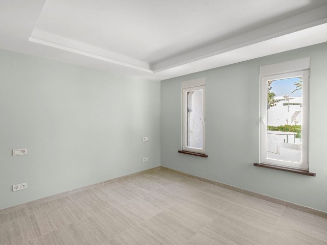 Kattohuoneisto Nueva Andalucía