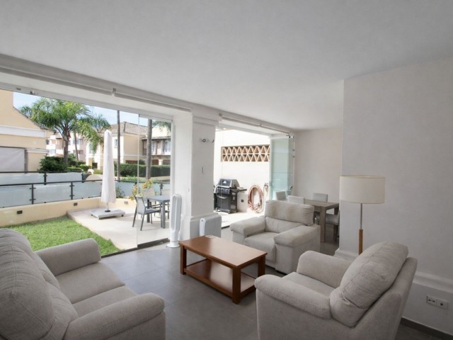 3 Soveroms Villa i Elviria