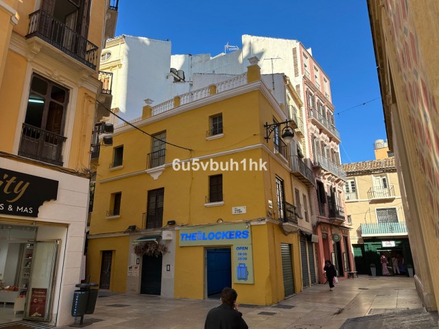 Liikekiinteistö Málaga