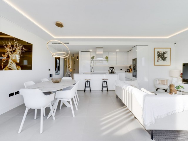 3 Makuuhuoneen Huoneisto Estepona