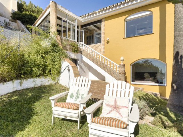 5 Bedrooms Villa in Torremuelle