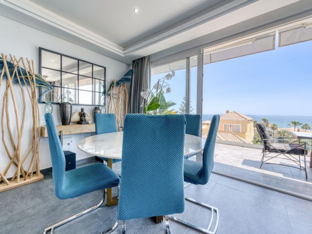 5 Sovrums Villa i Estepona