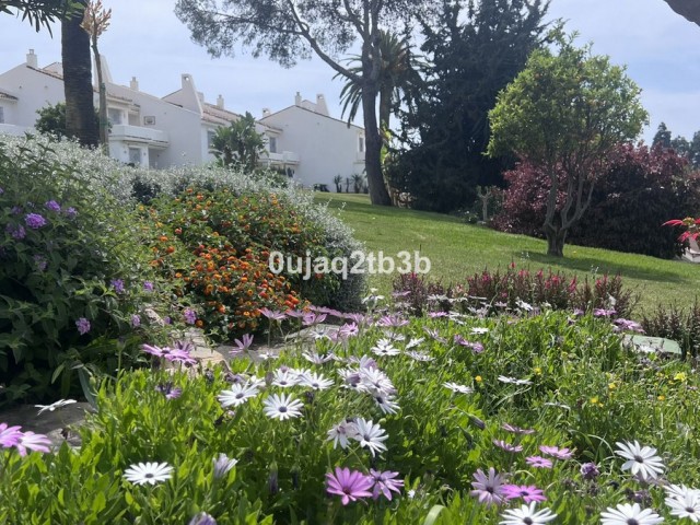 Appartement avec 2 Chambres  à Nueva Andalucía