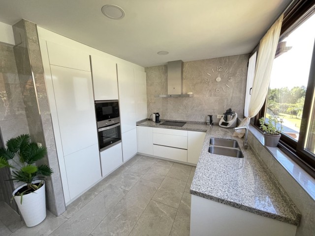 Appartement avec 3 Chambres  à Marbella