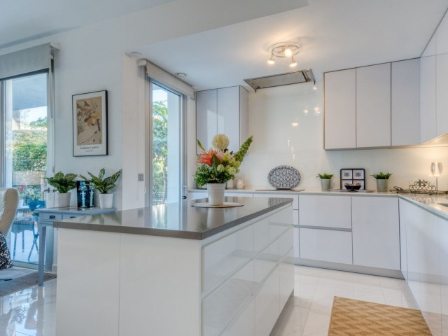 3 Soveroms Leilighet i Estepona