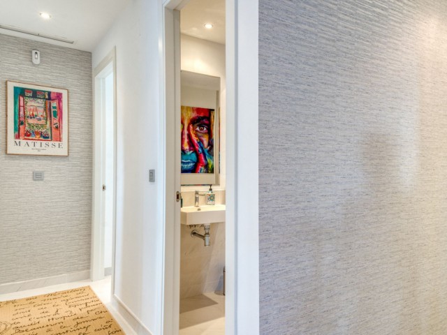 3 Bedrooms Apartment in Estepona