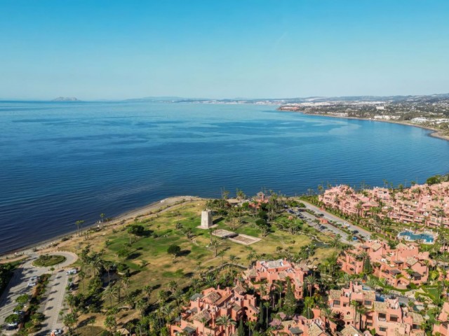 3 Bedrooms Apartment in Estepona