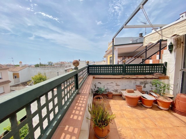 7 Slaapkamer Rijtjeshuis in Marbella